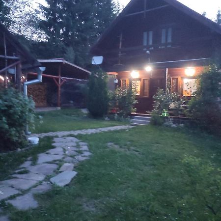 Casa Ria-Ria Pihenohaz Βίλα Miercurea Ciuc Εξωτερικό φωτογραφία